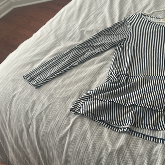 Michael Kors top - Picture 3 of 4